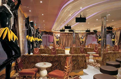 Фото 8 Carnival Valor ®