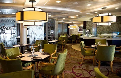 Фото 4 Celebrity Infinity