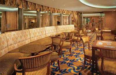 Фото 4 Celebrity Summit