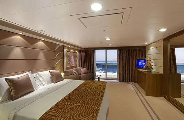 Фото 8 MSC Divina