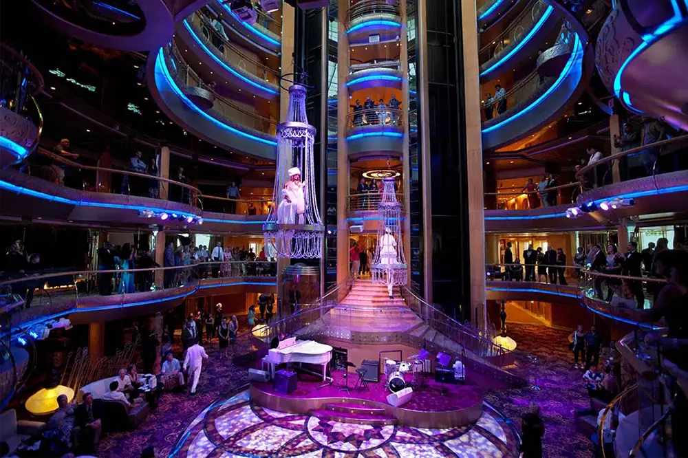 Фото 3 Empress of the Seas