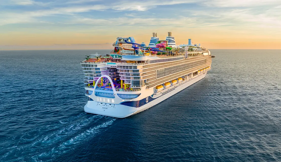 Фотографии Legend  Of The Seas