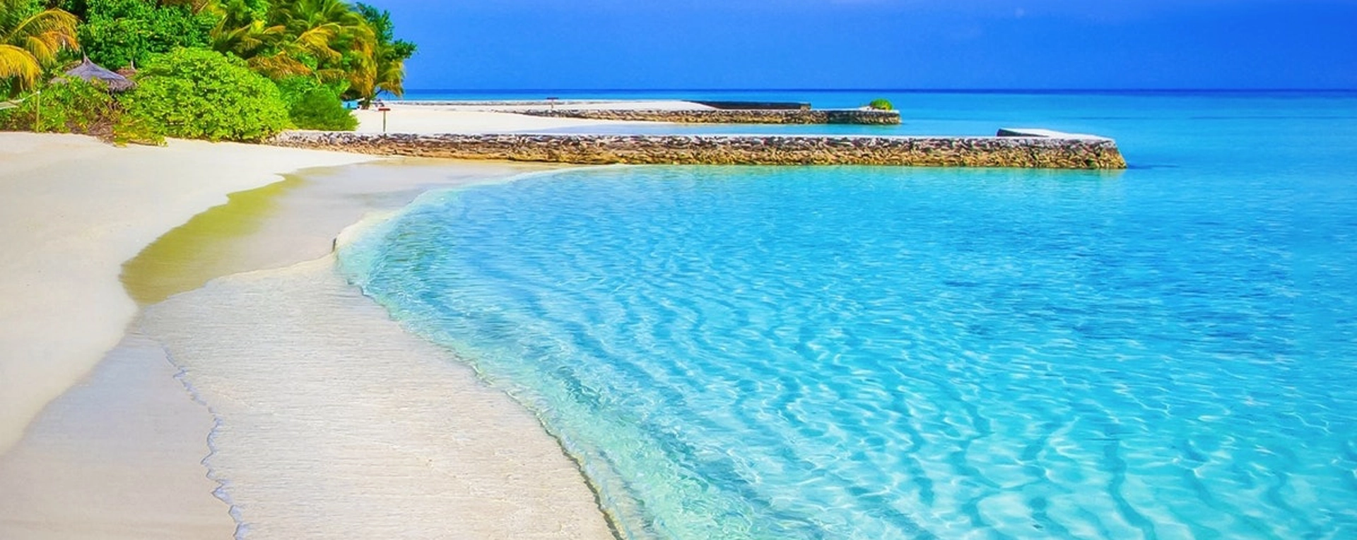 All inclusive luxury cruises to discover the most amazing beaches of the Caribbean with the excellent Silversea quality
