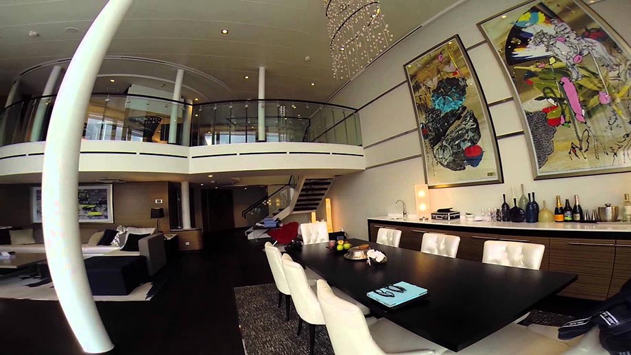 Ship Allure Of The Seas 360 00 M Long Can Accommodate Up To